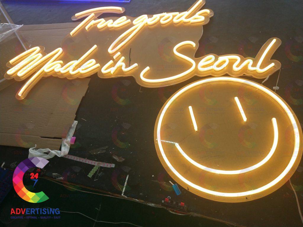 Outdoor or Indoor Decoration LED Neon Sign Light