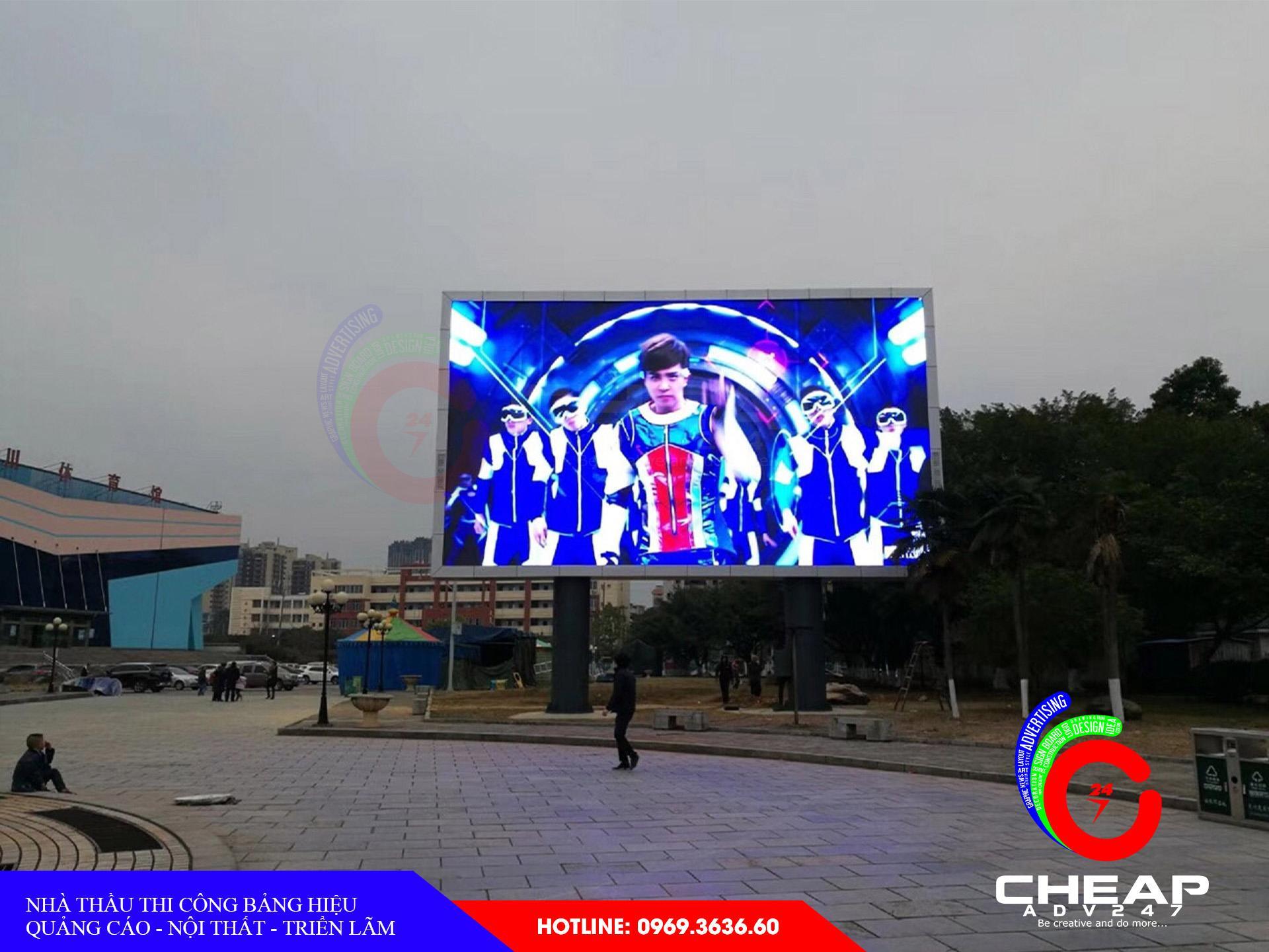 Làm bảng hiệu tại quận 4 bằng led cỡ lớn