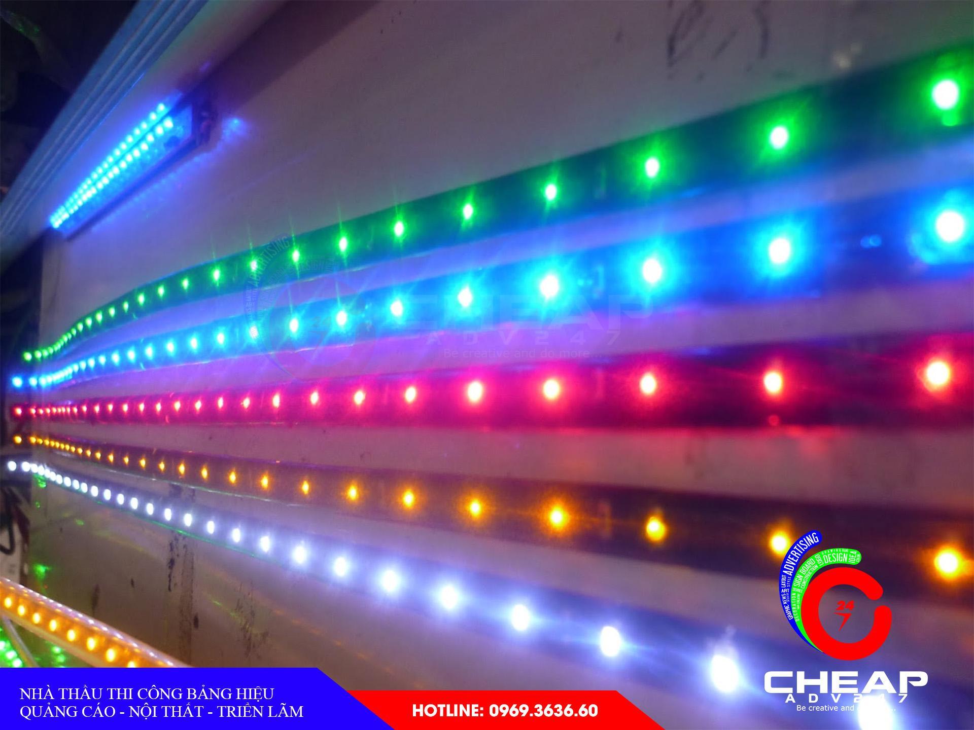 Làm bảng hiệu tại quận 10 bằng led ma trận